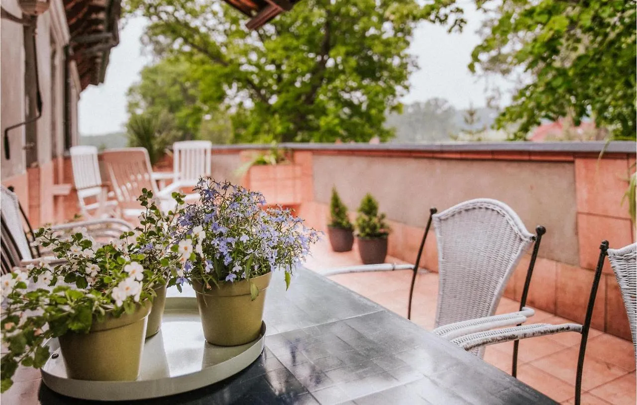 Cozy Apartment In Kolobrzeg With Wifi
